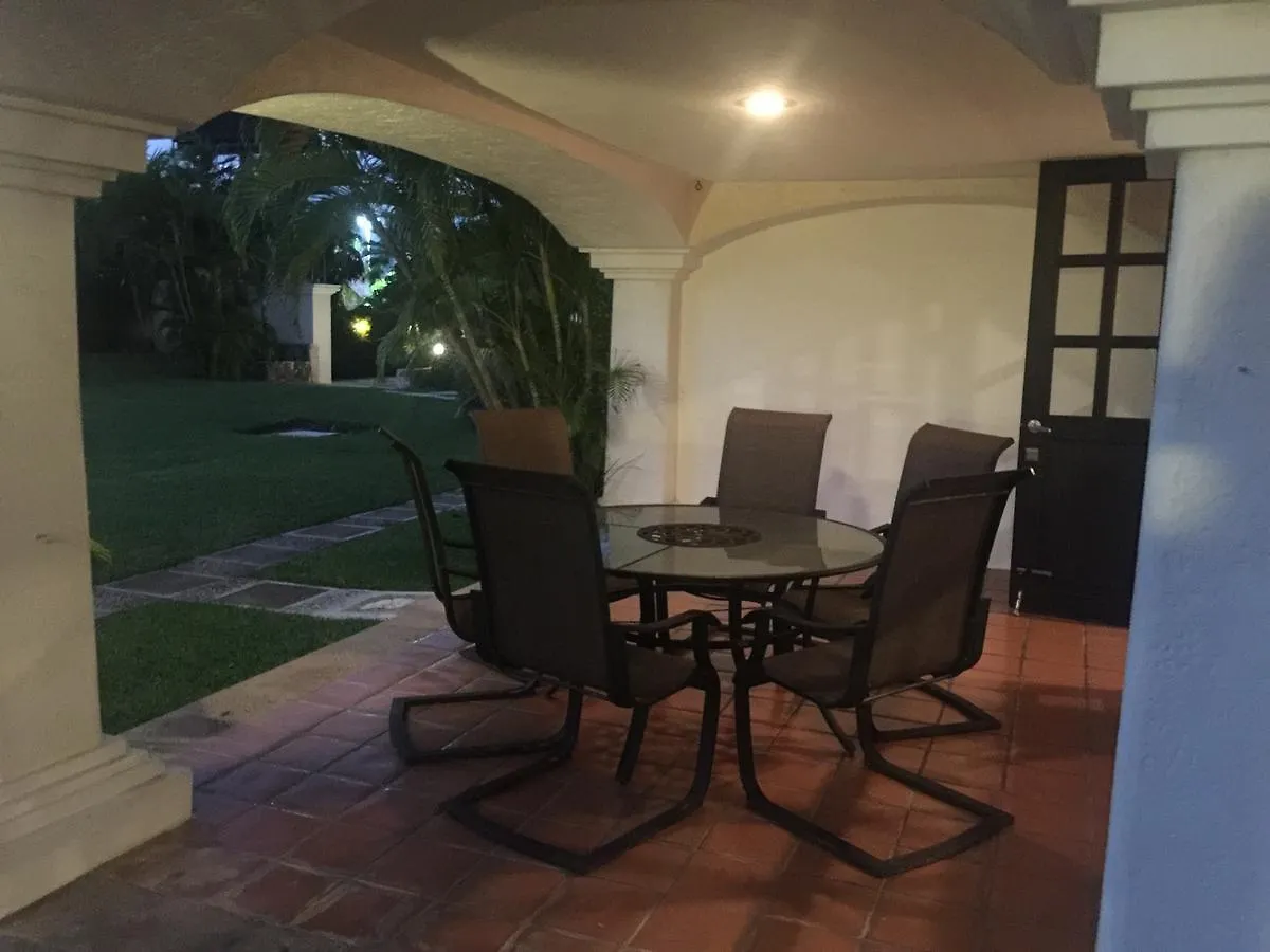 Casa Azul Beautiful Beach House In Cancun Hotel Zone Villa