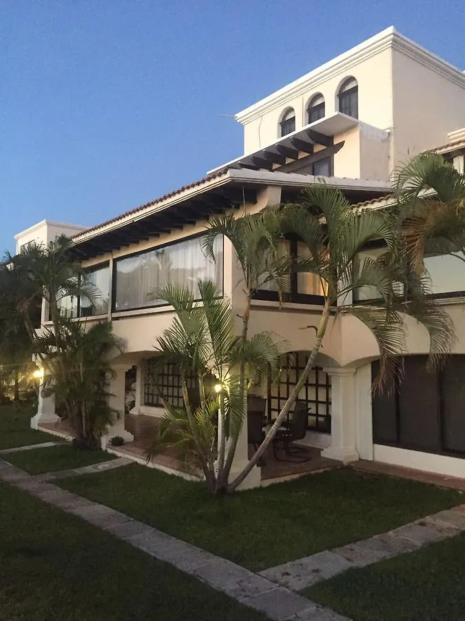 Villa Casa Azul Beautiful Beach House In Cancun Hotel Zone